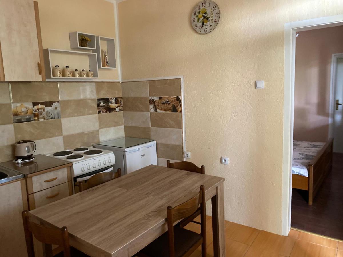 Luka Apartment อุลซิน ภายนอก รูปภาพ